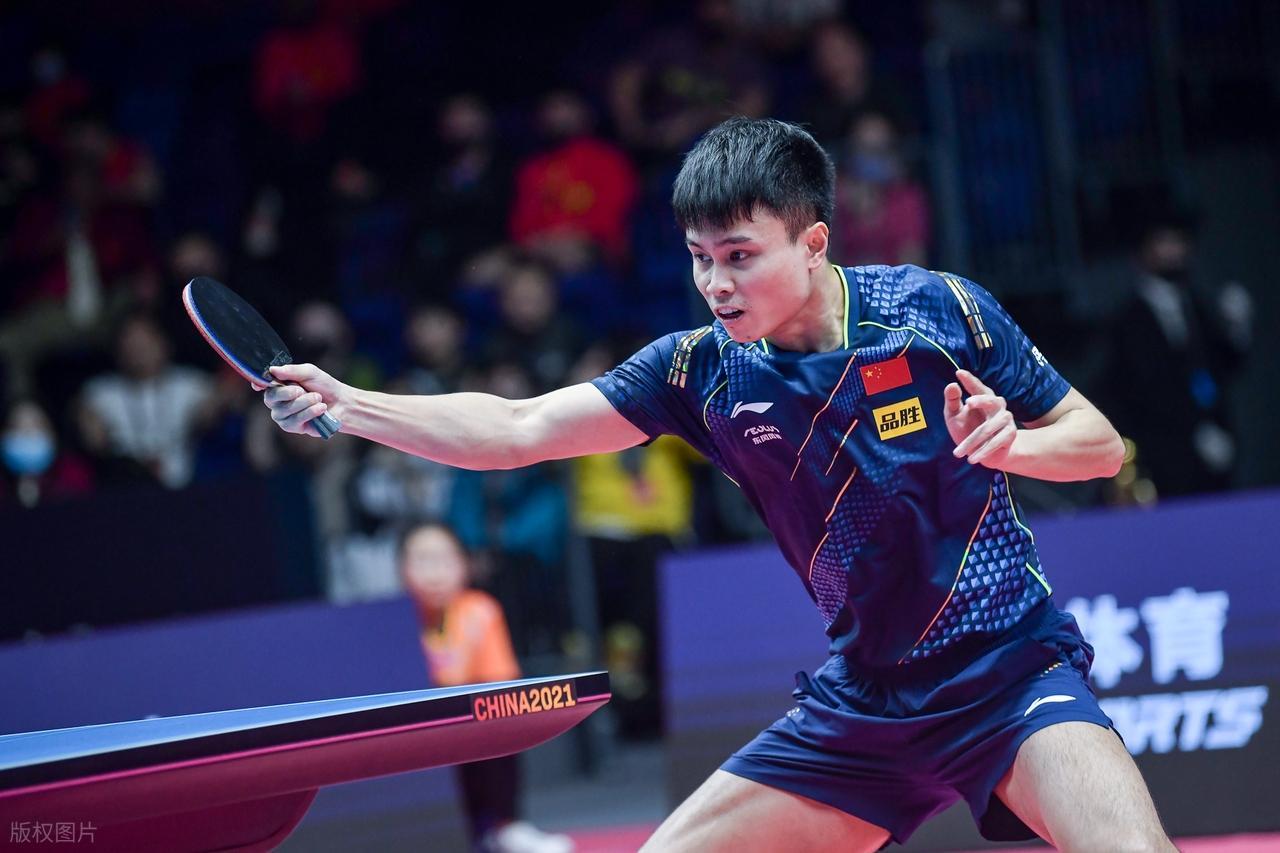 亚冠直播免费观看-让二追三!周启豪怒吼逆转后,谁注意到裁判那张“离谱”黄牌?